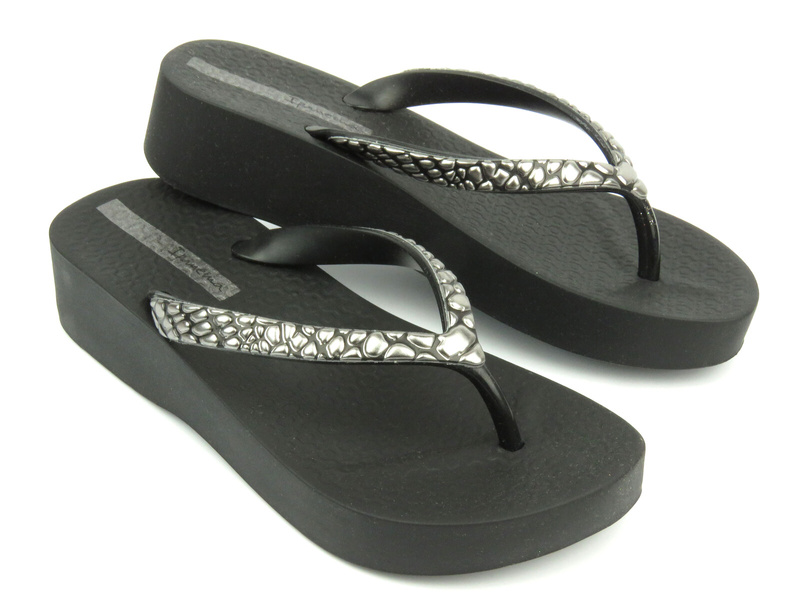 Dámské gumové žabky na klínku - IPANEMA 83175, růžové