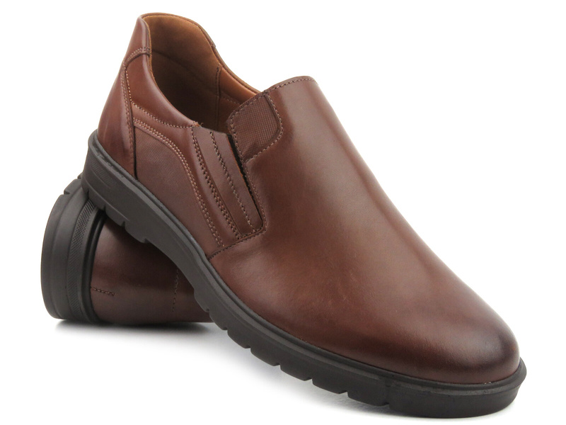 Kožené pánské nazouváky - Tapi A-7424, hnědé