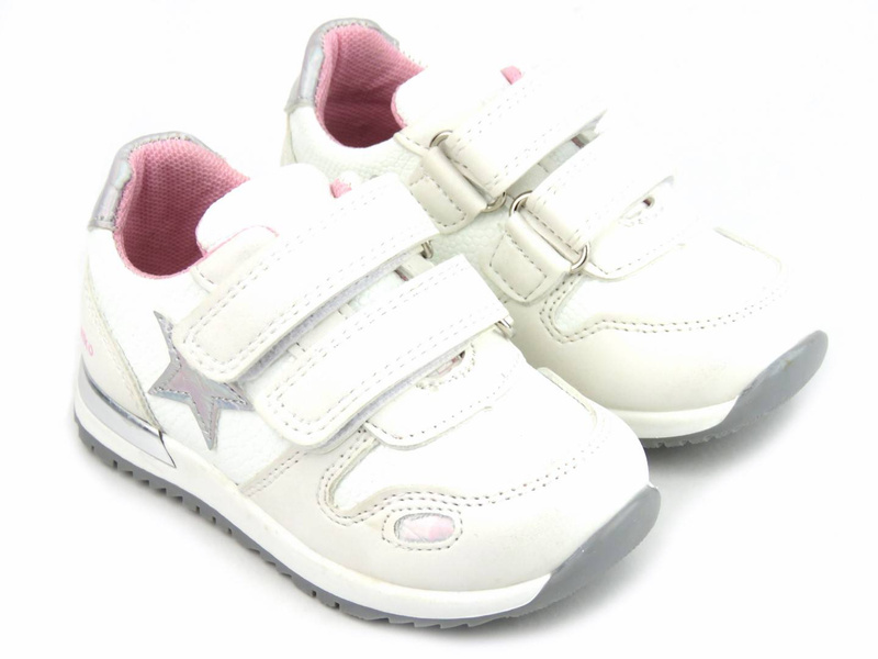Dětská sportovní obuv s koženou stélkou - Wojtyłko 22009, bílá