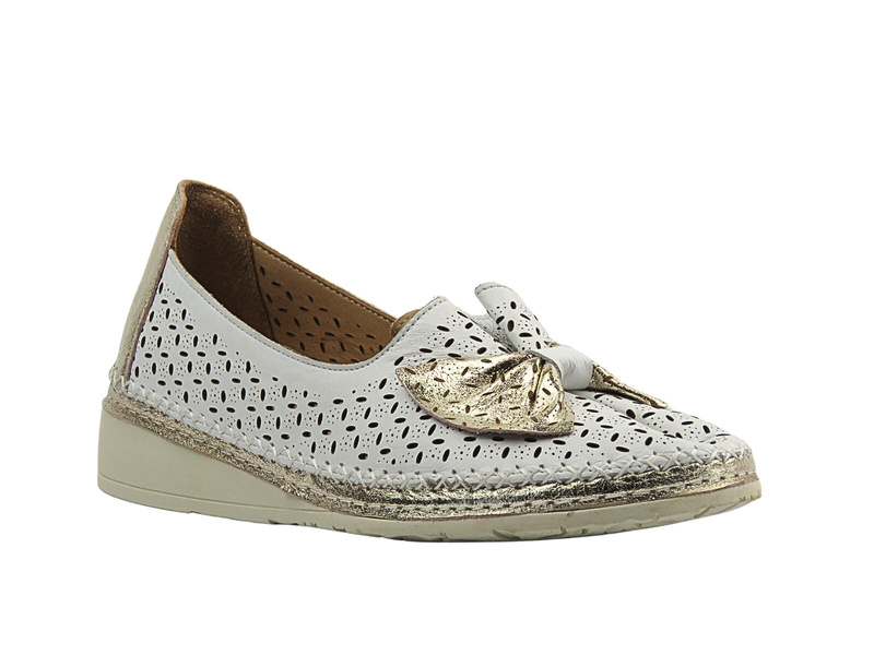 Dámské perforované polobotky bílé Venezia G010LEWOOBM129