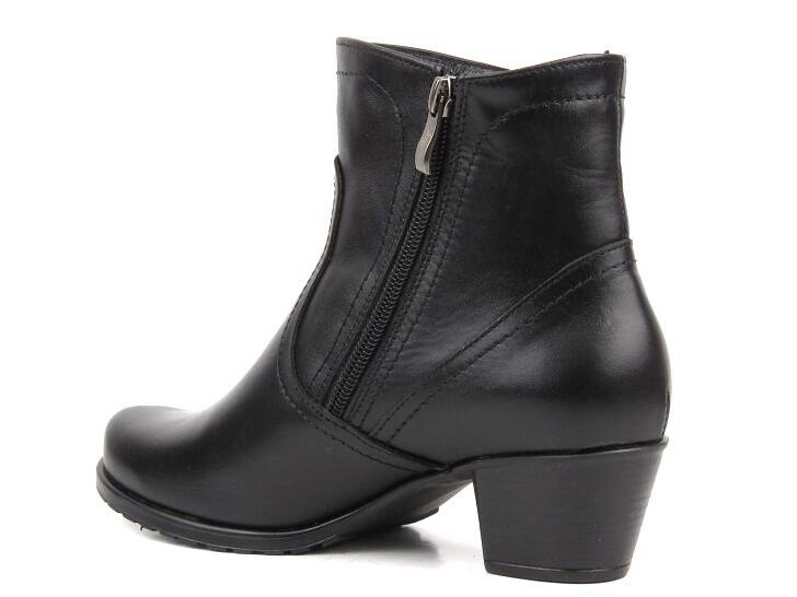Pohodlné, kožené dámské kotníkové boty zateplené vlnou - Agxbut 0517, černé