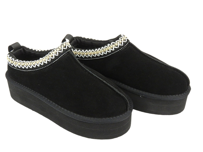 Venezia Dámské pantofle S006SUBLOBK030 Černé nazouvací pantofle