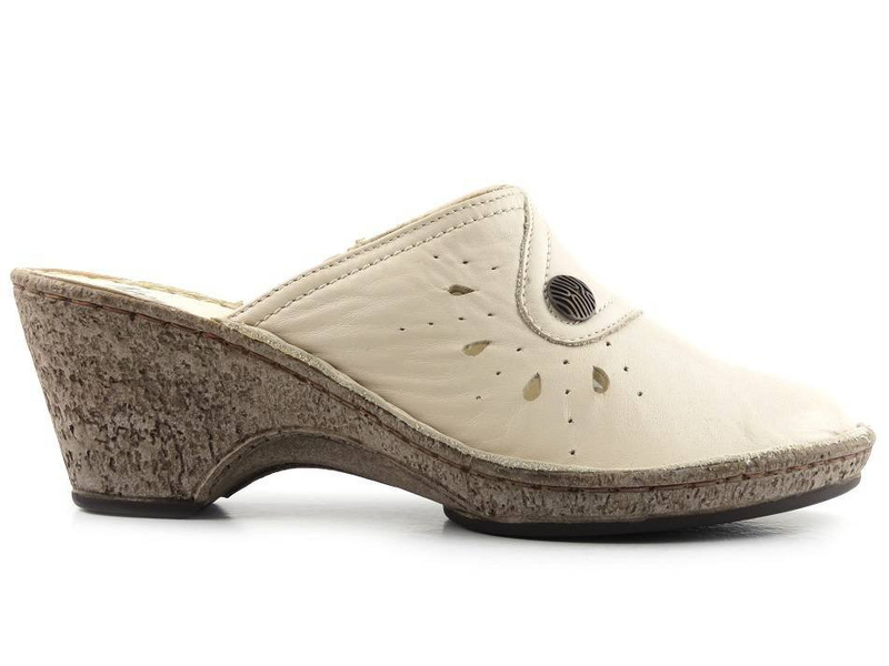 Dámské kožené pantofle na vysokém podpatku Helios 731