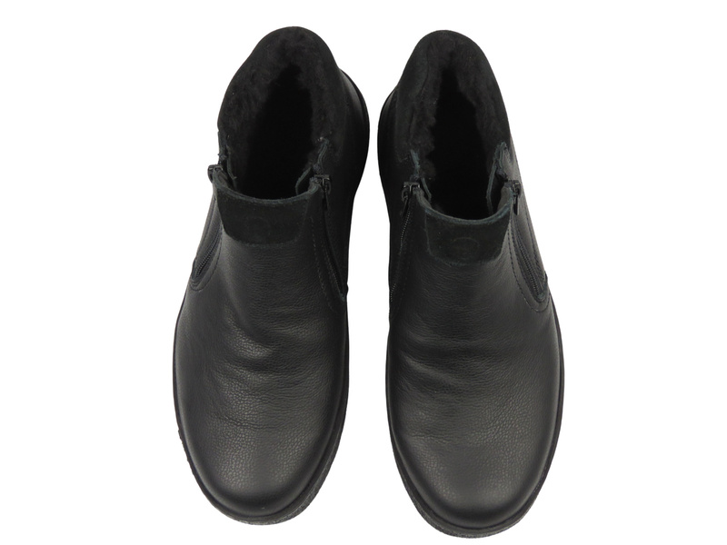 Teplé, pohodlné pánské kotníkové boty polské značky Helios 827, černé
