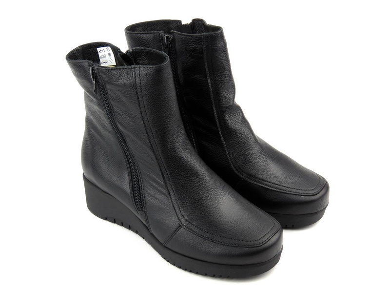 Pohodlné dámské kozačky zateplené vlnou - WASAK 0404, černé