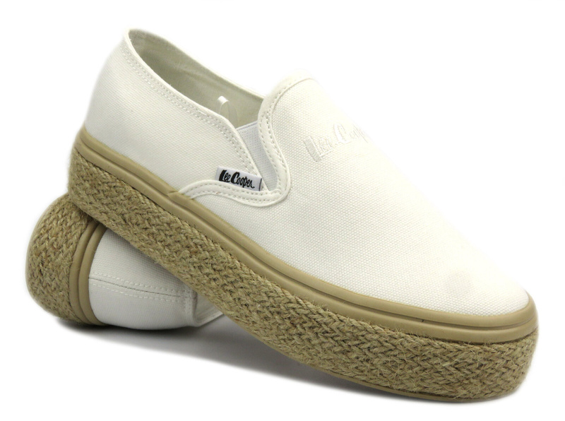 Dámské boty, espadrilky Lee Cooper LCW-24-44-2430L, bílé
