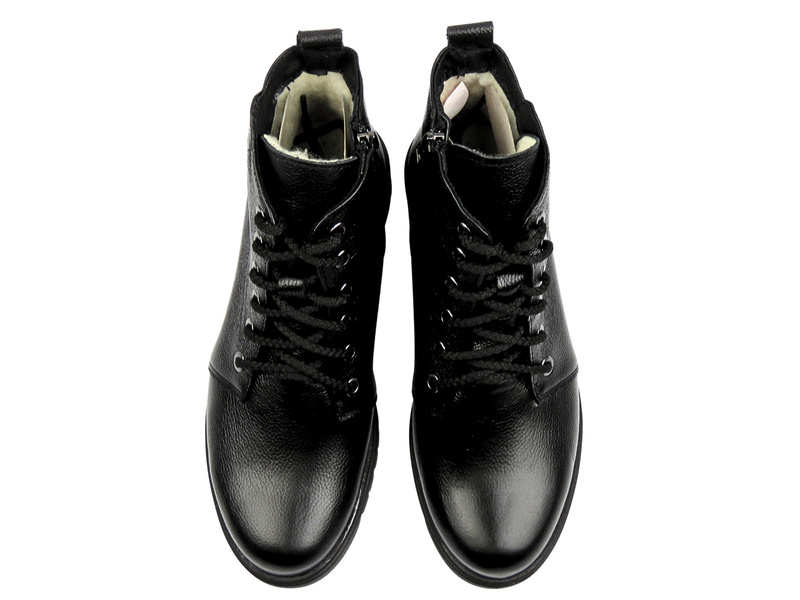 Pohodlné, kožené dámské kotníkové boty s jemným klínkem - Galant 729, černé