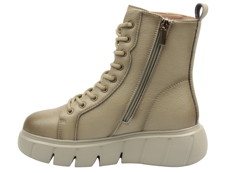 Černé dámské kotníkové boty z kůže Cambell 25-19350