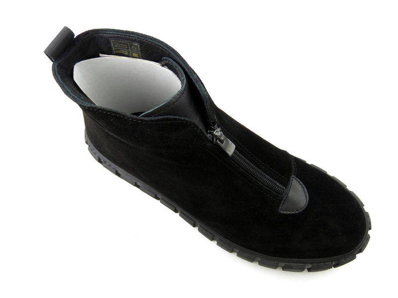 Semišové ploché kotníkové boty se zipem - VENEZIA 0226657, černé