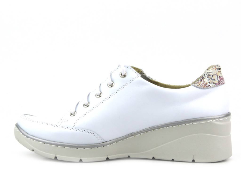 Dámská kožená obuv s ozdobnými květinami - HELIOS Komfort 406, bílá