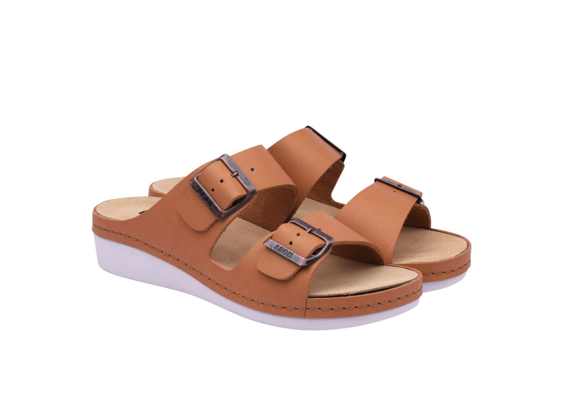 Dámské nazouváky s přezkami Leon 5012, hnědé  