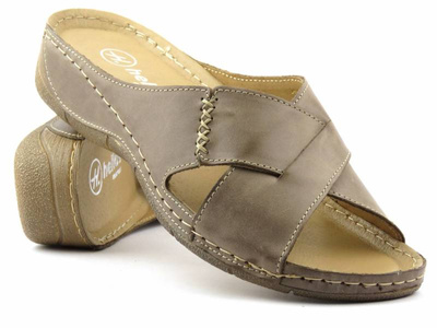 Pohodlné dámské pantofle polské značky HELIOS Komfort 229 béžové barvy