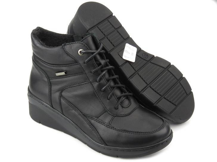 Dámské kožené kozačky ve sportovním stylu - HELIOS Komfort 568, černé