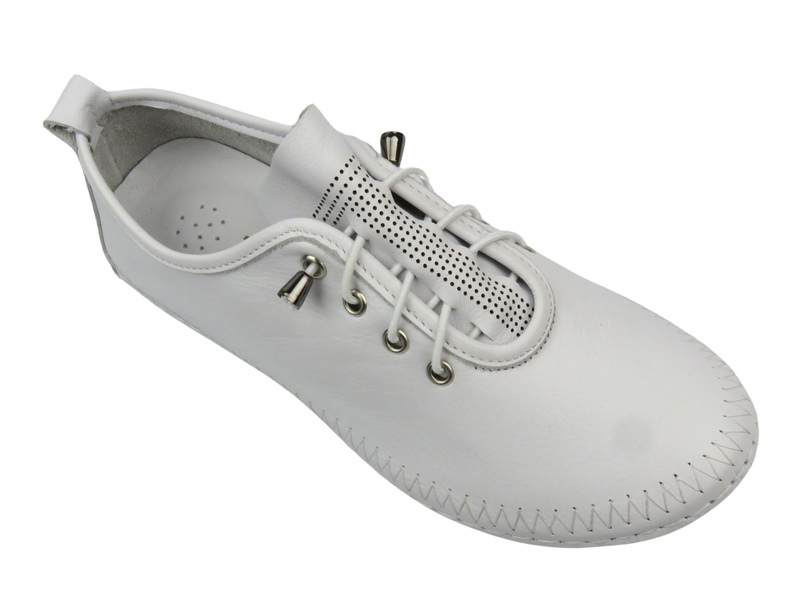 Pohodlné dámské polobotky v sportovním stylu – Sokolski 1301, bílé