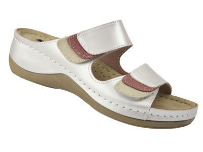 Pohodlné dámské sandály z přírodní kůže Leon 904, perlové