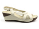 Dámské kožené sandály na klínku - HELIOS Komfort 207, ecru