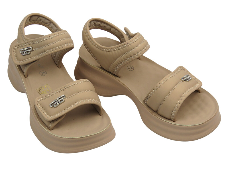 Dámské sandály na silné podrážce béžové Potocki 25-105300