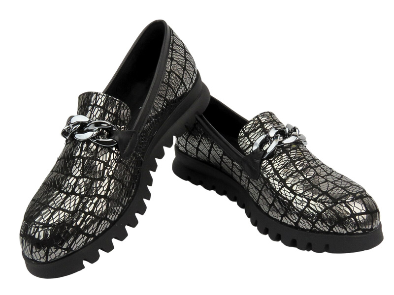 Dámské lakované lordy na silné platformě - VENEZIA 001770, černá