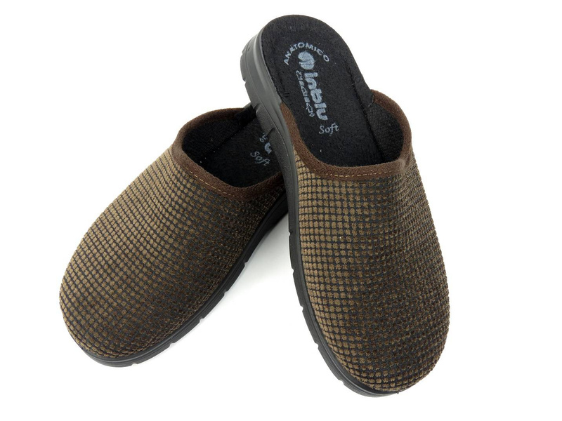 Kostkované pánské pantofle - Inblu BG-41, tmavě hnědé