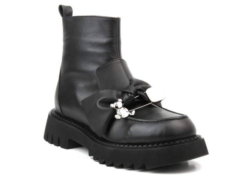 Dámské kožené kotníkové boty - VENEZIA 040541 R010 černá