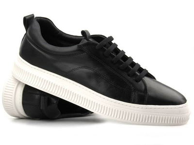 Kožená pánská sportovní obuv - Venezia 7169, černá