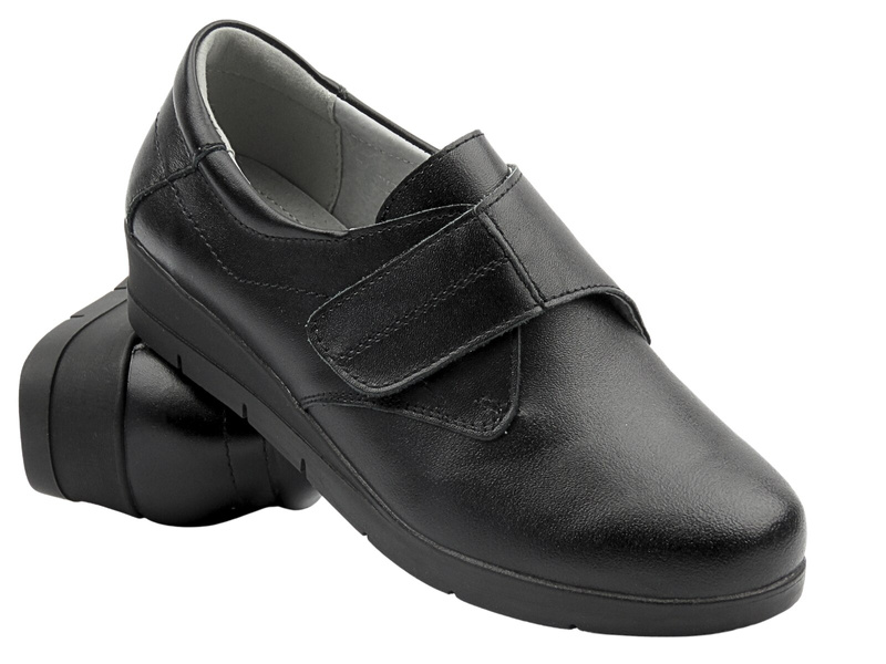 Dámské kožené polobotky černé N.A.W DM25-JHY202