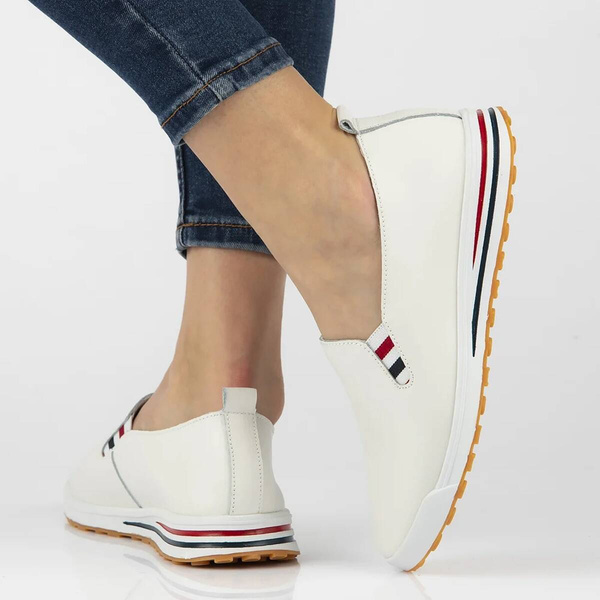 Dámská sportovní obuv - Filippo DP3510, bílá