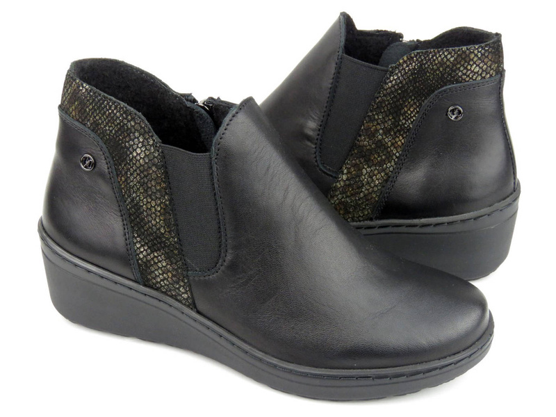 Elegantní dámské kozačky na klínku - HELIOS Komfort 596, černá 2