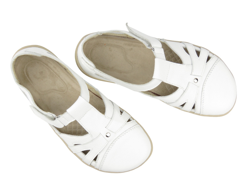 Dámské kožené minimalistické boty Barefoot Helios Comfort 466, bílé