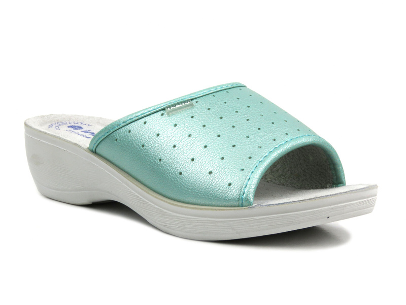 Dámské žabky s prolamovaným svrškem - INBLU PL-45/PL-45N, zelené