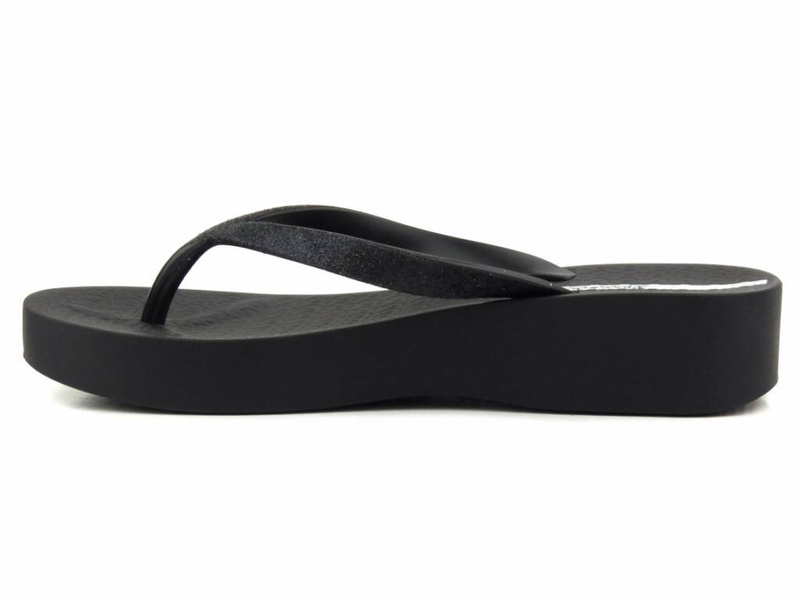 Dámské žabky na platformě - Ipanema 83386, černé se třpytkami