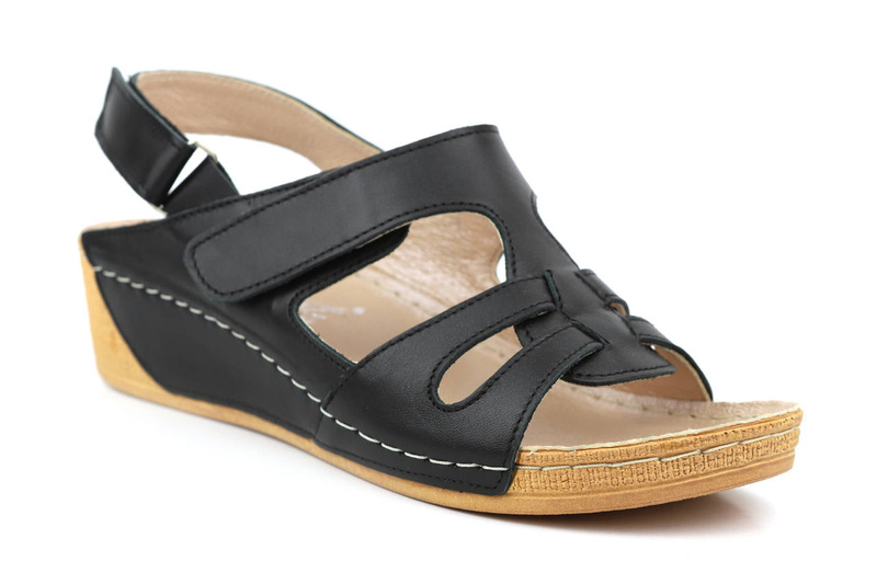 Dámské kožené sandály s měkkou stélkou - Agxbut 566, černá