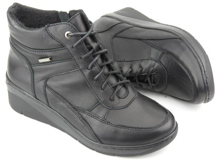 Dámské kožené kozačky ve sportovním stylu - HELIOS Komfort 568, černé