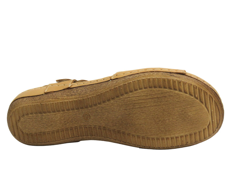 Kožené dámské sandály polské výroby – Helios 246, světle hnědé – na suchý zip