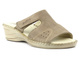 Pohodlné dámské pantofle na nízkém klínku - HELIOS Komfort 203, béžové