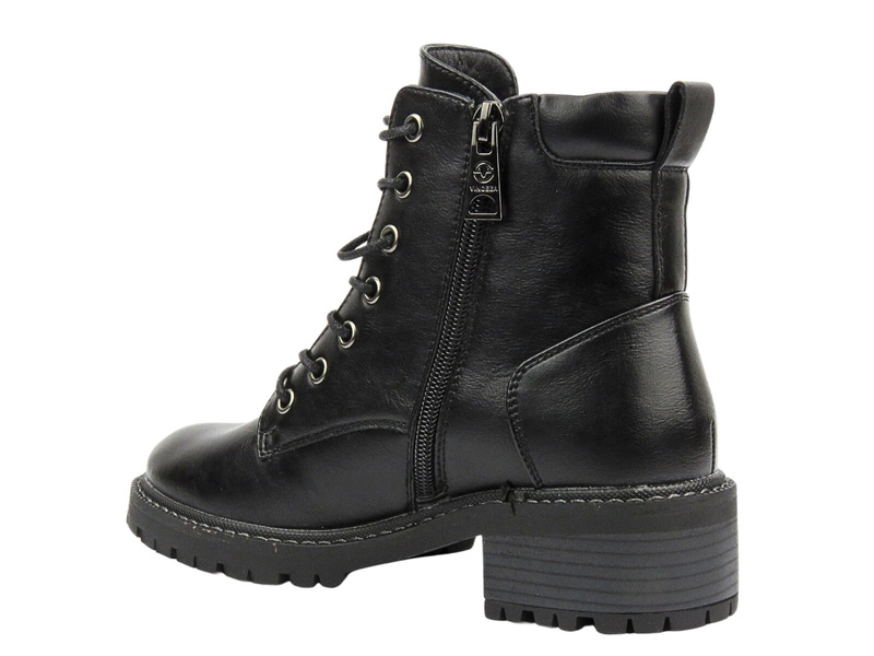 Teplé a měkké dámské kozačky z přírodní kůže - VENEZIA 03960015D, černá