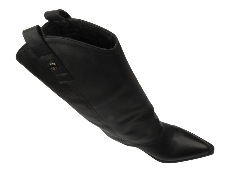 Dámské kožené kozačky - Syrena K-225, černé