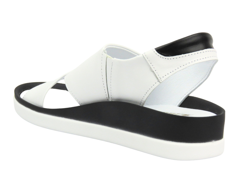 Dámské kožené nazouváky - Werbut Krzyżak, bílé