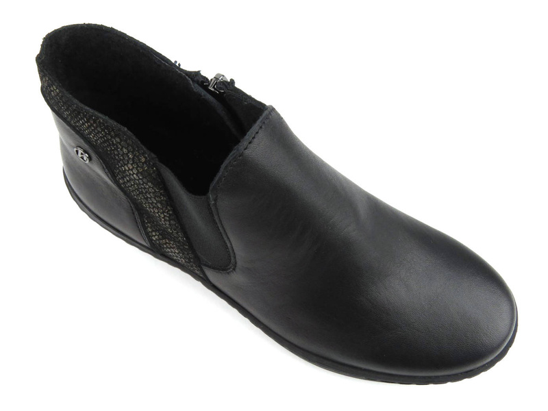 Elegantní dámské kozačky na klínku - HELIOS Komfort 596, černá 2