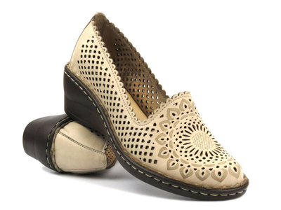 Dámské polobotky na podpatku - Comfortabel 730015-08, béžová barva