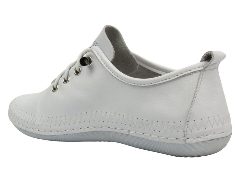 Pohodlné dámské polobotky v sportovním stylu – Sokolski 1301, bílé