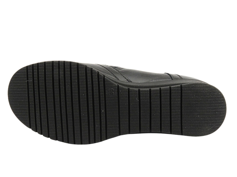 Pohodlné, kožené dámské kotníkové boty s jemným klínkem - Galant 729, černé