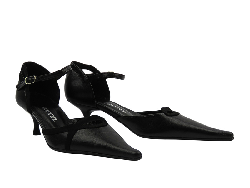 Lodičky na podpatku černé KOTYL 209