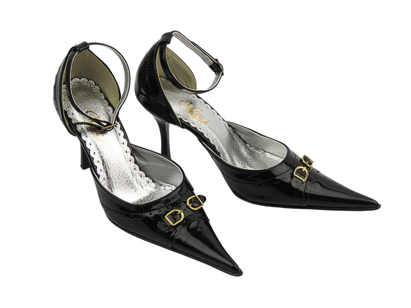 Lakované dámské lodičky na jehlovém podpatku černé Vigo 665