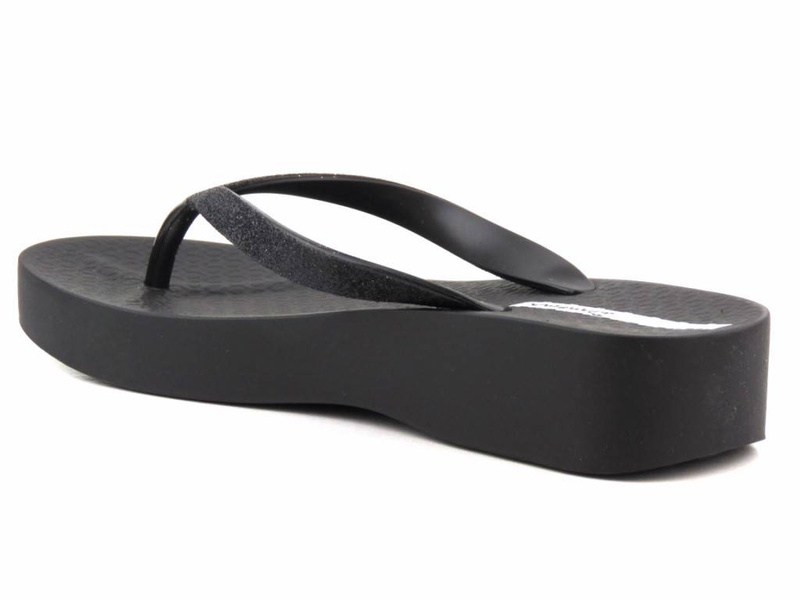 Dámské žabky na platformě - Ipanema 83386, černé se třpytkami