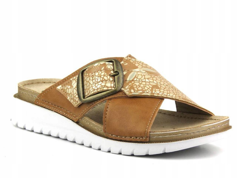 Dámské žabky s přezkou - INBLU CN-32, hnědé