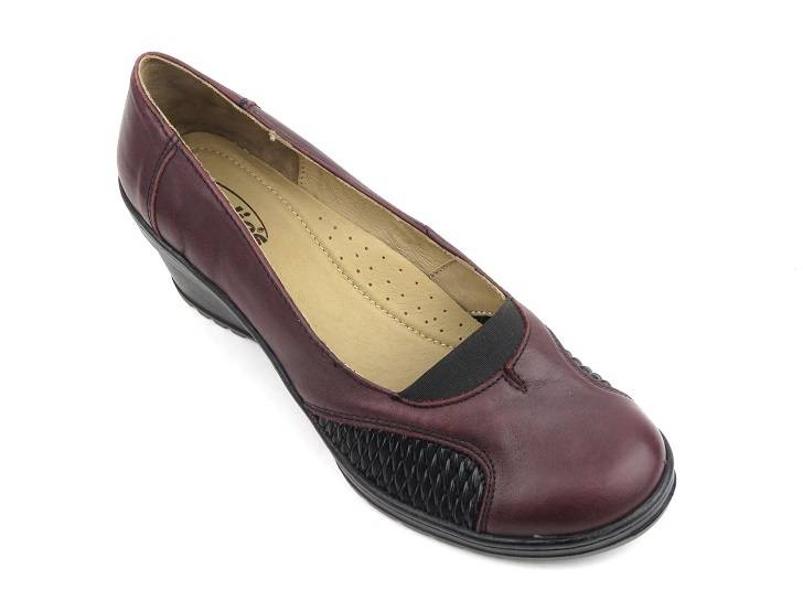 Kožené dámské boty na klínku - HELIOS Komfort 732, třešeň