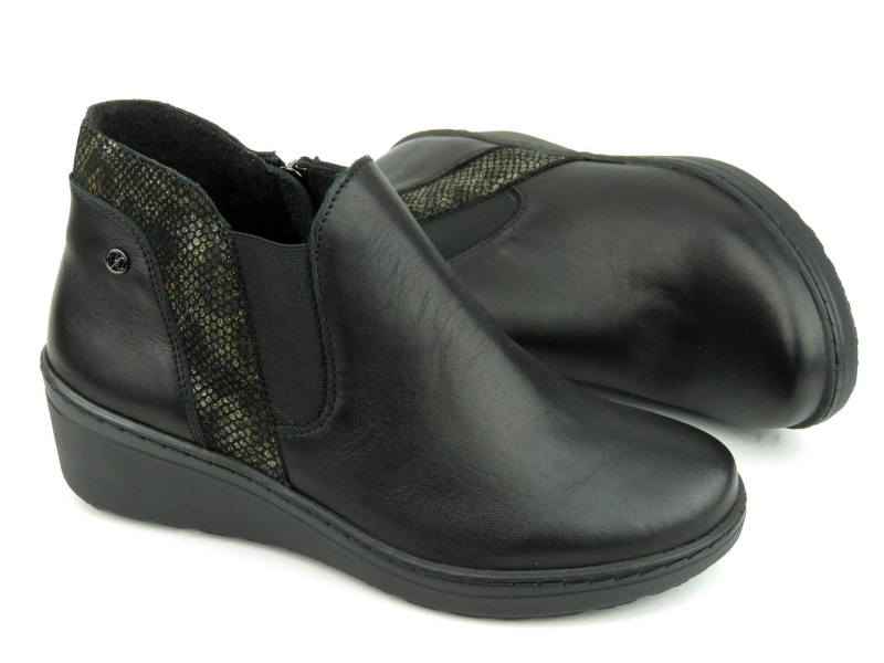 Elegantní dámské kozačky na klínku - HELIOS Komfort 596, černá 2