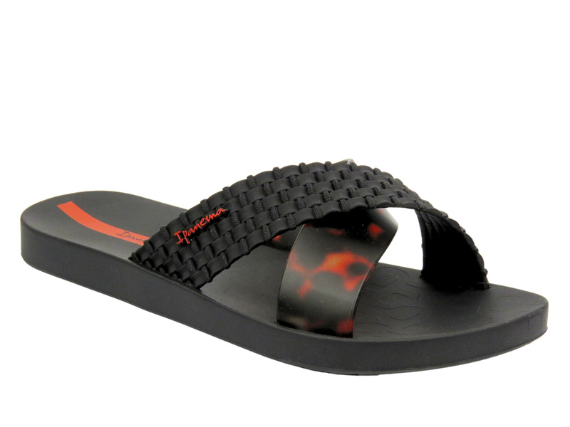 Pohodlné dámské pantofle s pletenými pásky – Ipanema 27214, černé