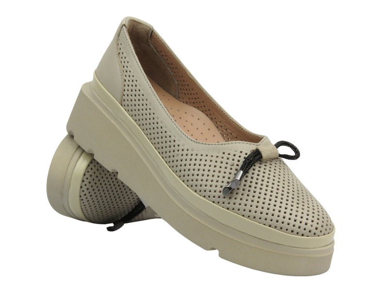 Elegantní dámské boty z přírodní kůže - Bombonella 773.1911, béžová